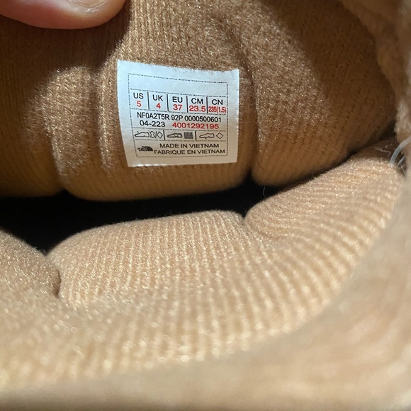 The North Face Chilkats boots - Picture 7 of 7